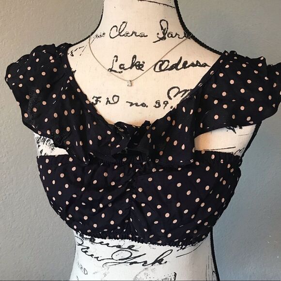 NWT For love N lemons crop top off shoulder dotted - Picture 2 of 8